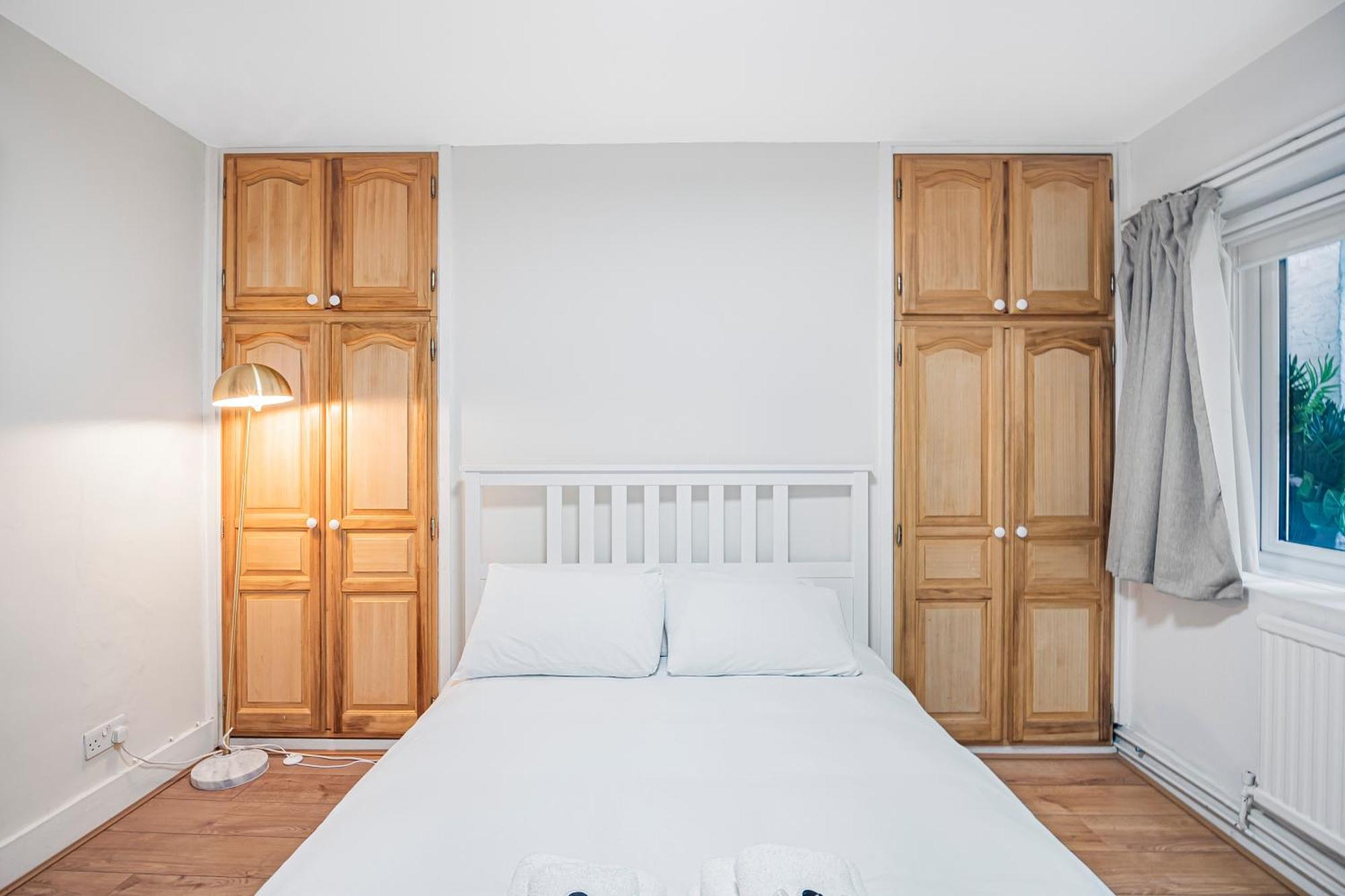 Pass The Keys Private Garden Apartment By Tulse Hill Station Londen Buitenkant foto