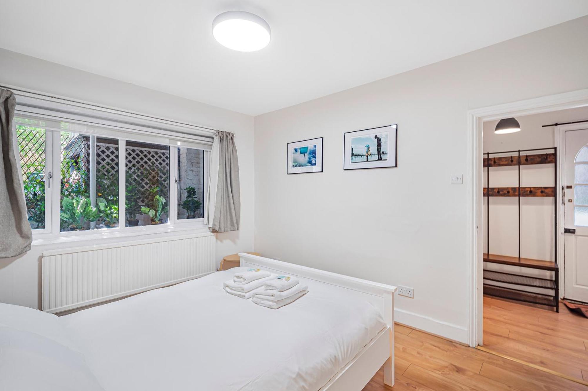 Pass The Keys Private Garden Apartment By Tulse Hill Station Londen Buitenkant foto
