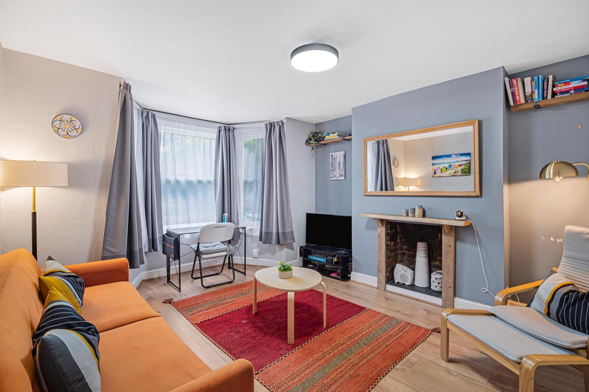 Pass The Keys Private Garden Apartment By Tulse Hill Station Londen Buitenkant foto