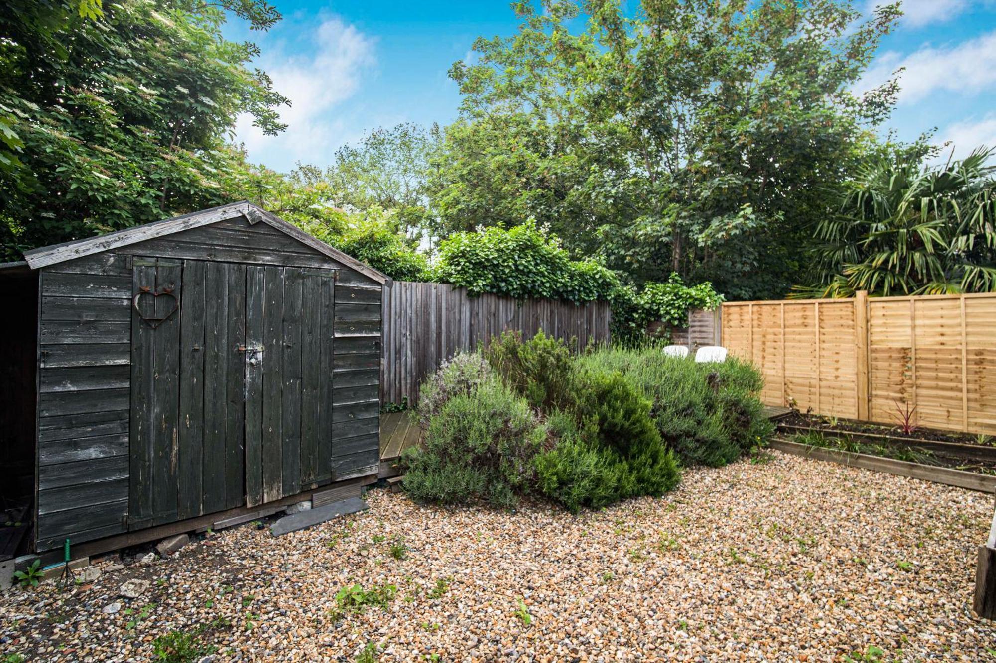Pass The Keys Private Garden Apartment By Tulse Hill Station Londen Buitenkant foto